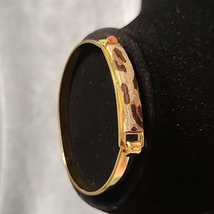 AV MAX cheeta print bracelet